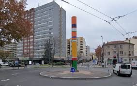 Serrurier Totem Villeurbanne 